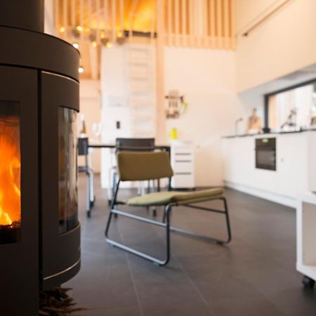 Eifelhausaufzeit-Vulkaneifel-Architekten-Chalet Mit Sauna Im Vulkankrater Immerath ภายนอก รูปภาพ